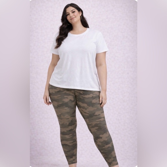 lululemon athletica Pants - Lululemon Tan Camouflage Leggings